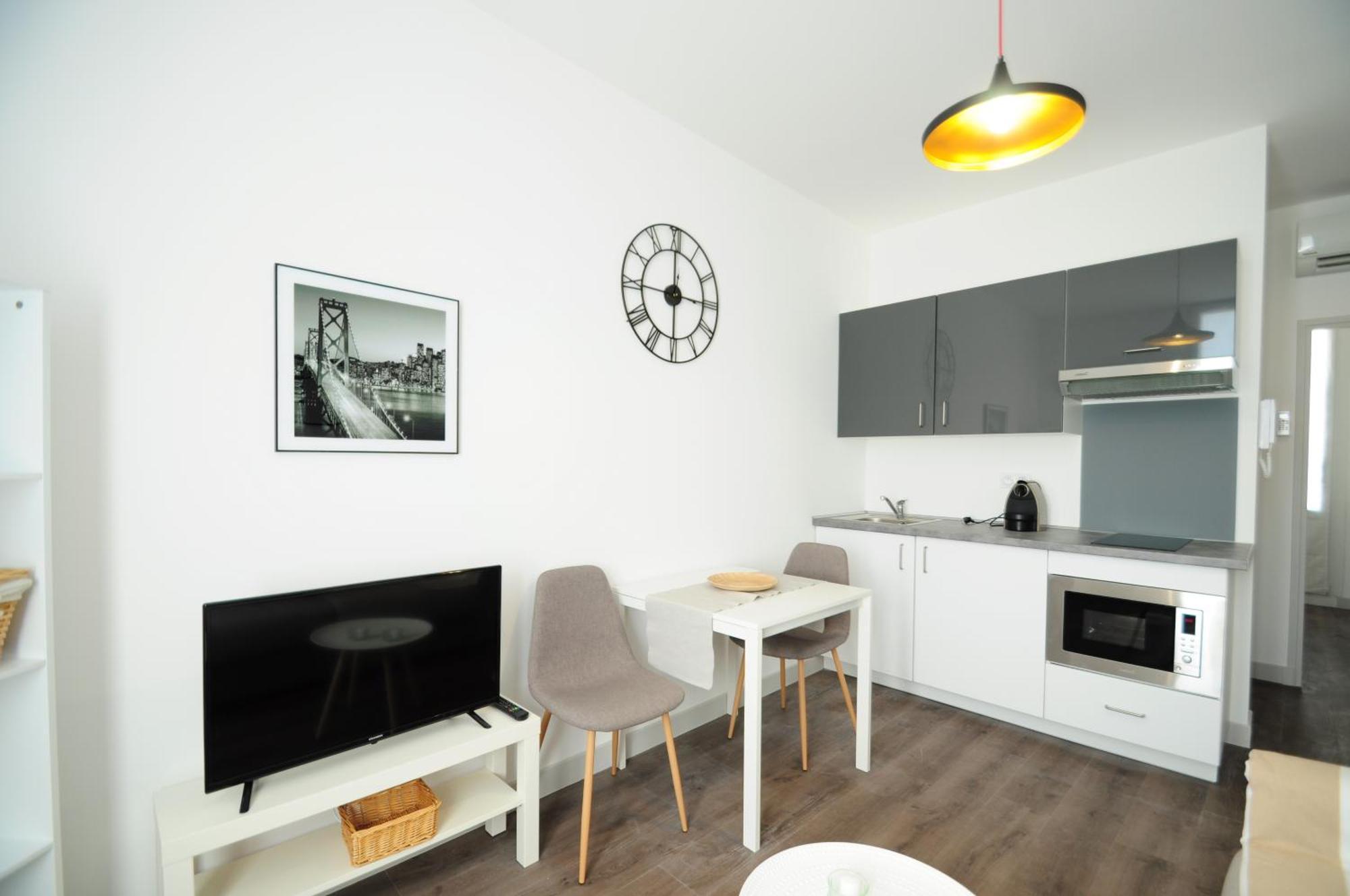 Ferienwohnung Les Trois Mai Cannes Exterior foto